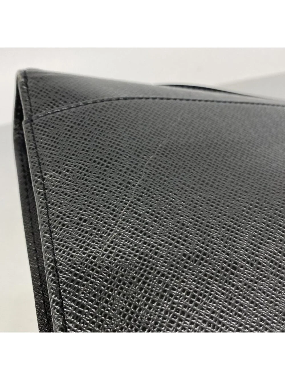 Louis Vuitton Business Bag Taiga Porte Documents Angara Ardoise